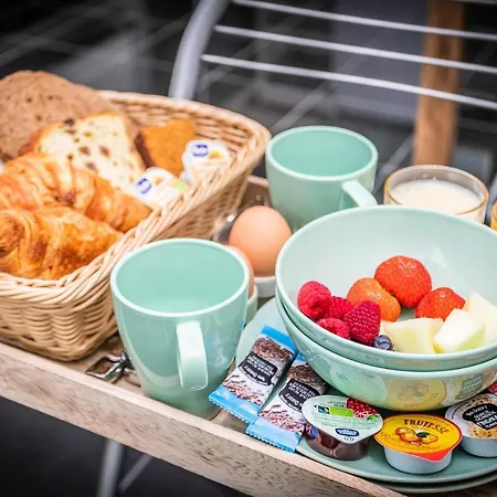 B&B Everybody Happy Bed & Breakfast Kerkrade